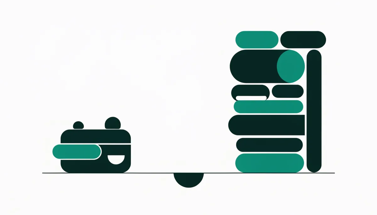 Ilustración abstracta de una balanza equilibrando un ícono de candado y un conjunto de ventanas de interfaz, representando una herramienta enfocada en privacidad frente a una suite de marketing más amplia